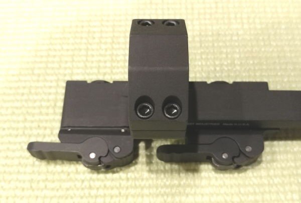 Scope Mount Locking Leaver